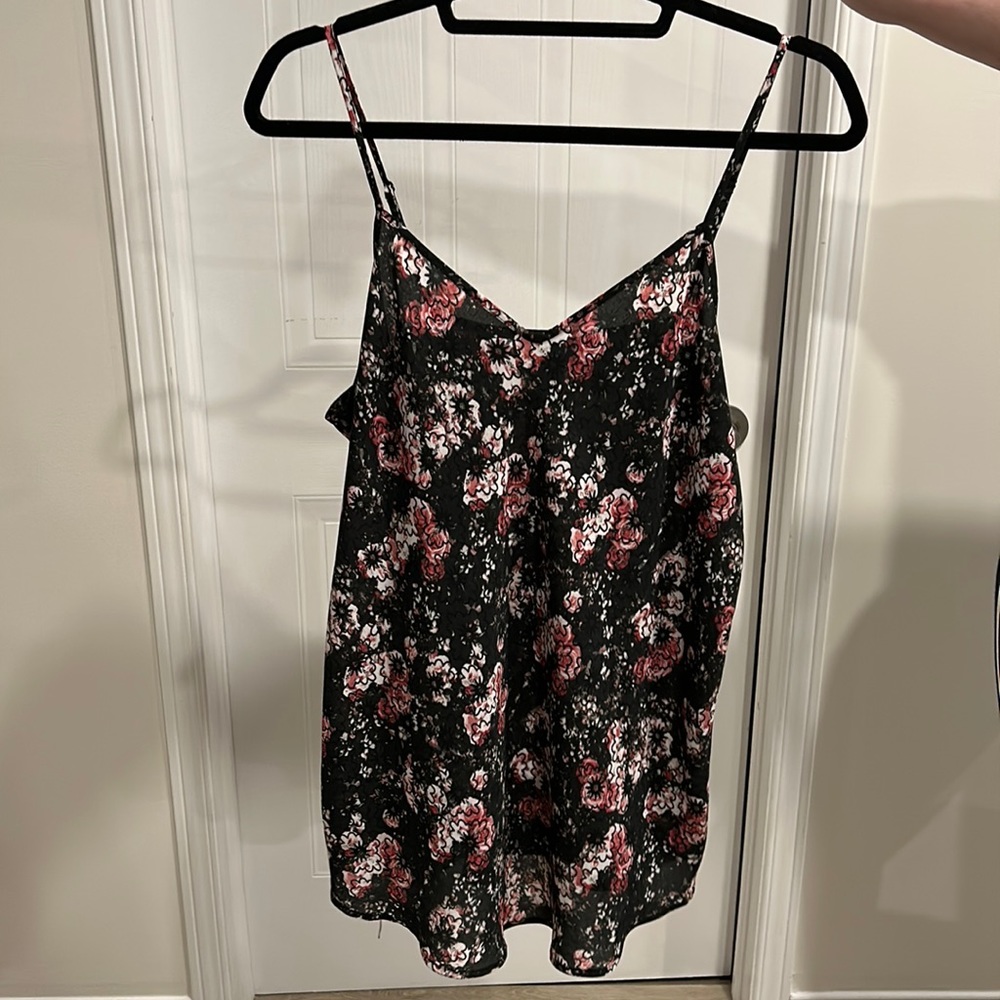 SMART SET FLORAL CAMISOLE